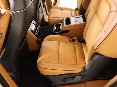New 2026 Lincoln Aviator Black Label AWD/4WD image 12