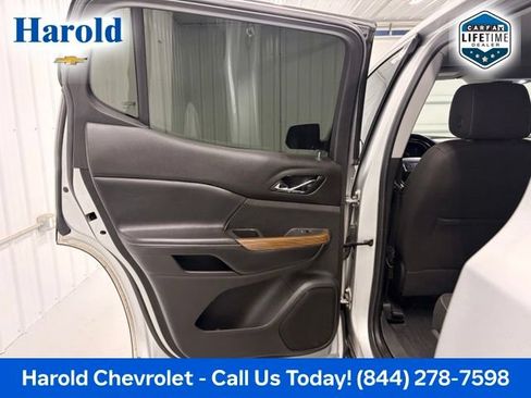 Used 2020 GMC Acadia SLE AWD/4WD image 13