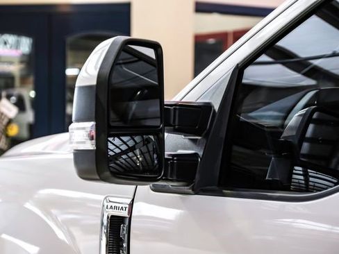 Used 2019 Ford F250 Lariat w/ Lariat Value Package image 40