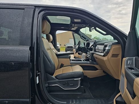 Used 2024 Ford F250 Lariat w/ Lariat Ultimate Package AWD/4WD image 15