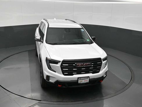 New 2026 GMC Acadia AT4 w/ Luxury Package image 11