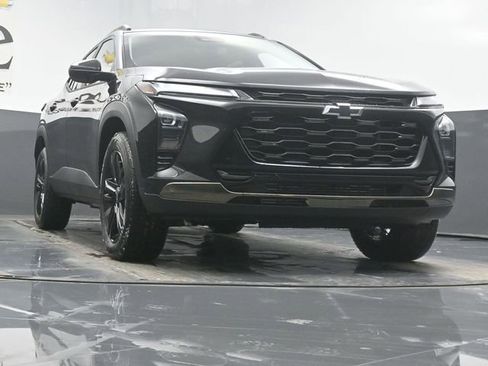 New 2026 Chevrolet Trax ACTIV w/ Driver Confidence Package image 3