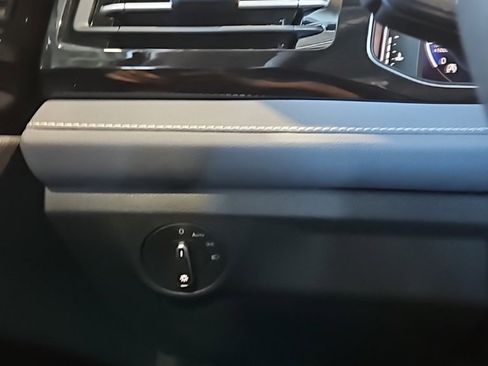 New 2026 Volkswagen Jetta SEL image 36