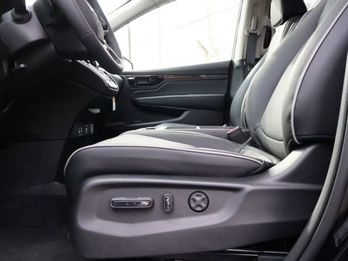 New 2026 Honda Odyssey Elite image 23