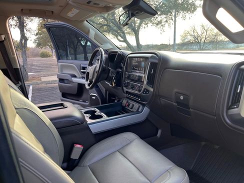 Used 2017 Chevrolet Silverado 2500 LTZ w/ Duramax Plus Package image 34