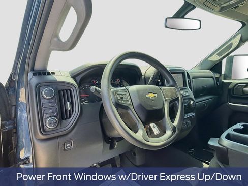 Used 2022 Chevrolet Silverado 2500 Custom w/ Custom Value Package AWD/4WD image 16
