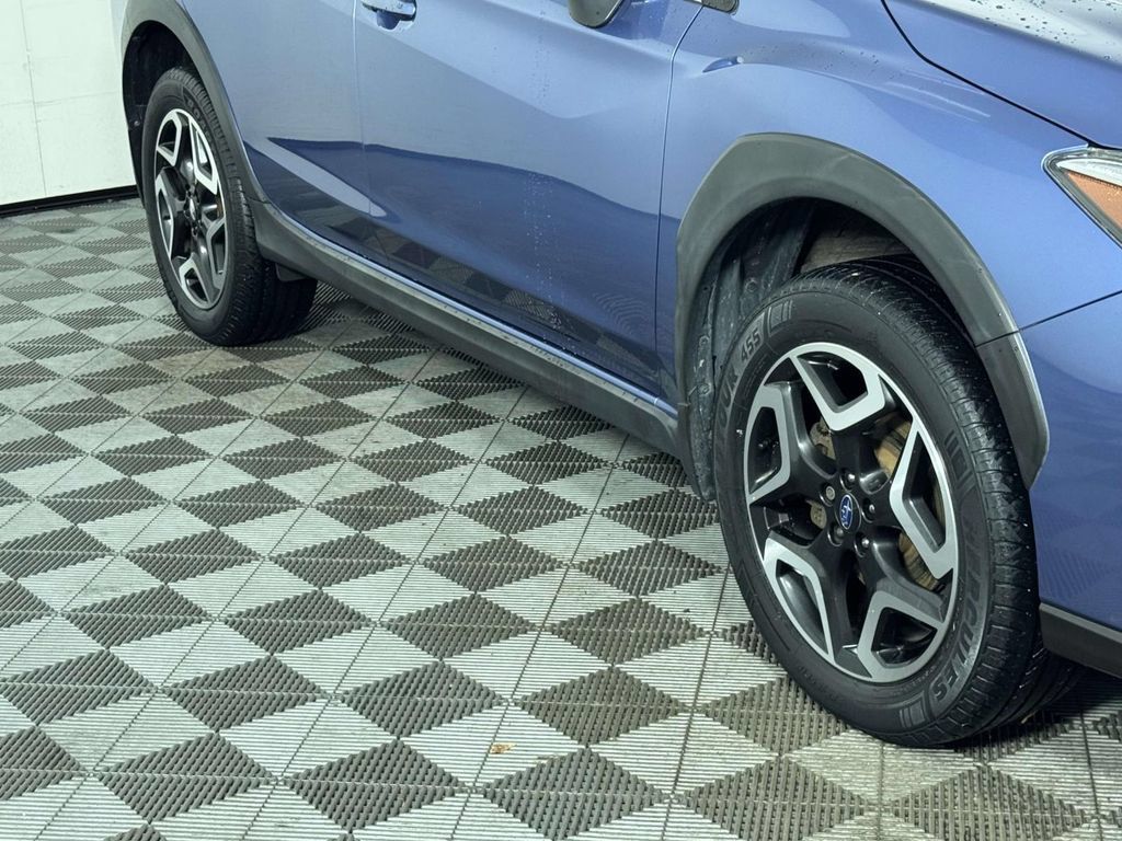 Used 2020 Subaru Crosstrek 2.0i Limited w/ Moonroof Package w/Navigation AWD/4WD image 12