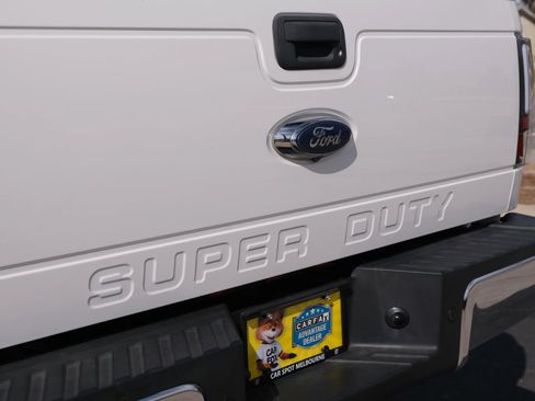 Used 2015 Ford F350 Lariat w/ Lariat Interior Package image 19