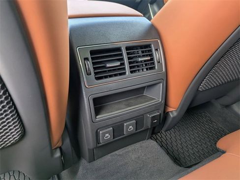 New 2026 Jaguar F-PACE R-Dynamic S image 13