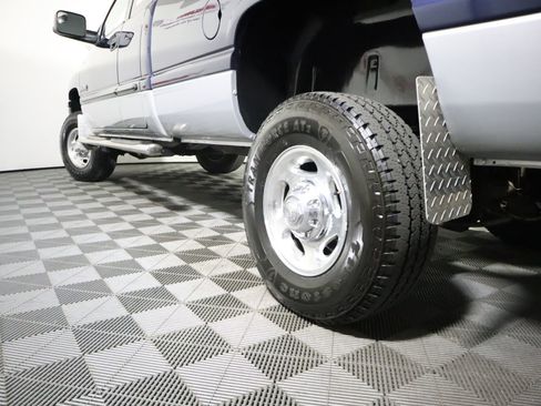 Used 2001 Dodge Ram 2500 Truck 4x4 Quad Cab image 6