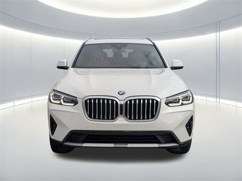 Used 2023 BMW X3 xDrive30i image 3