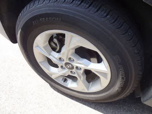 Used 2024 Hyundai Tucson SEL image 11