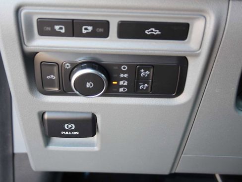 Used 2022 Ford F150 XLT w/ Equipment Group 302A High image 42