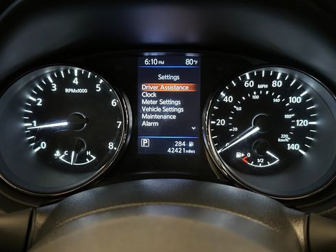 Used 2019 Nissan Rogue Sport SL image 9