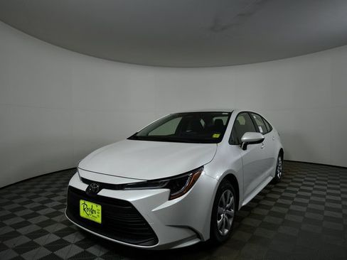 New 2026 Toyota Corolla LE image 6