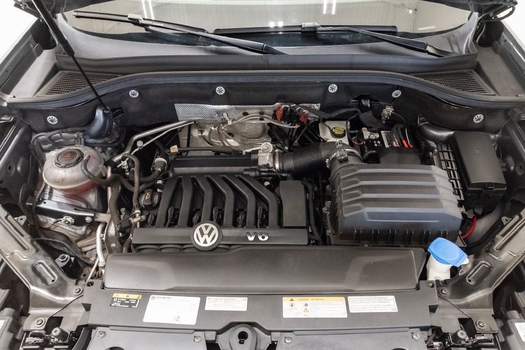 Used 2022 Volkswagen Atlas Cross Sport SEL AWD/4WD image 6