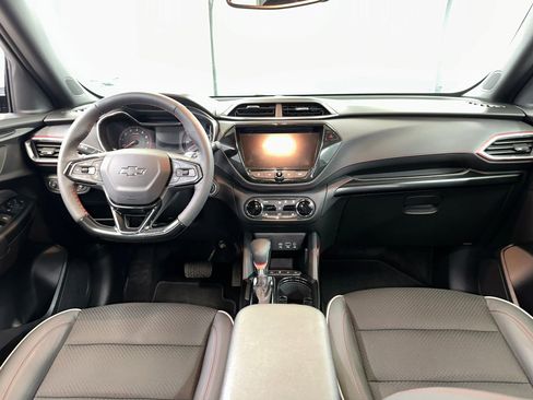 Certified 2023 Chevrolet TrailBlazer RS w/ Convenience Package image 27