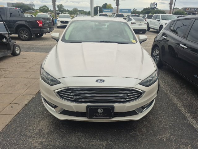 Used 2018 Ford Fusion SE w/ Equipment Group 201A FWD image 8