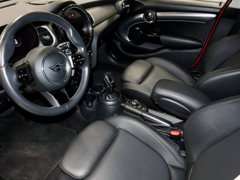 Used 2024 MINI Cooper S image 26