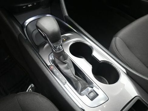 Used 2024 Chevrolet Malibu LT FWD image 26
