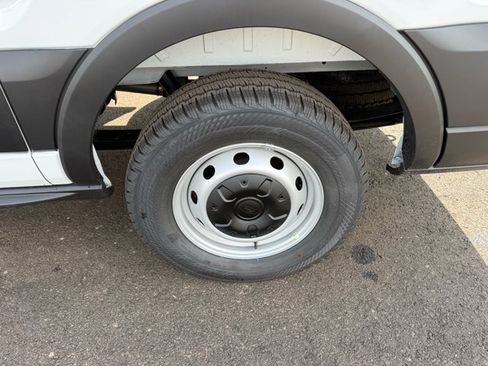 New 2026 Ford Transit 150 Low Roof RWD image 18