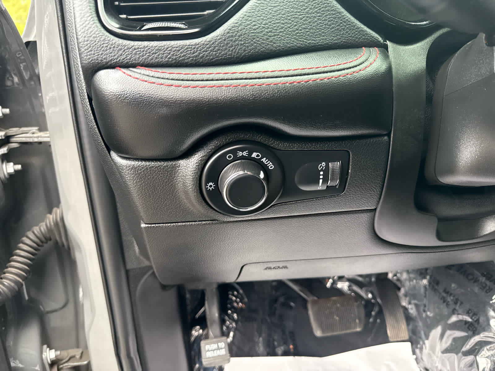 Used 2023 Dodge Durango GT AWD/4WD image 20