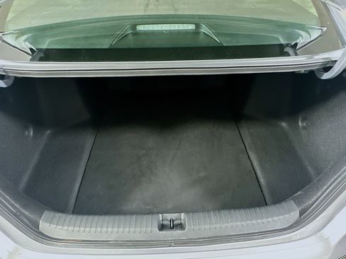 Used 2025 Honda Accord LX image 26