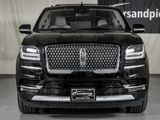 Used 2020 Lincoln Navigator L Reserve w/ Luxury Package image 3