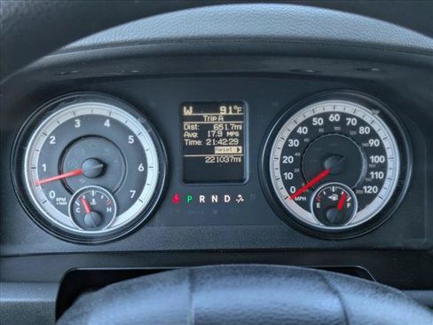 Used 2015 RAM 1500 Express AWD/4WD image 10