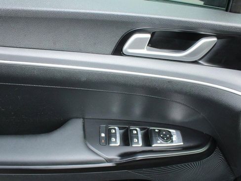 Used 2024 Kia K5 LXS image 10