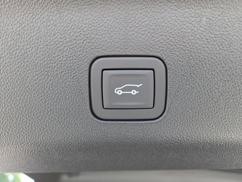 New 2026 GMC Yukon Elevation w/ Elevation Premium Package AWD/4WD image 24
