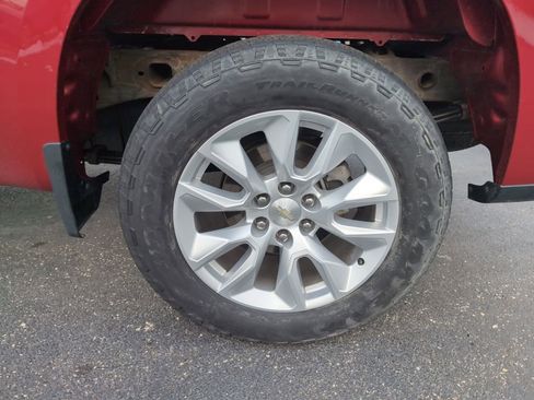 Used 2020 Chevrolet Silverado 1500 Custom w/ Custom Value Package image 24