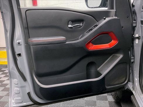 Certified 2023 Nissan Frontier PRO-4X w/ Technology Package image 21