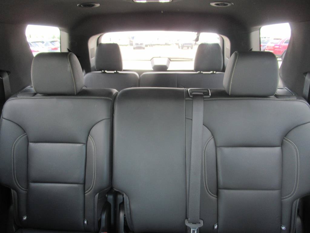 Certified 2023 Chevrolet Traverse LT FWD image 26