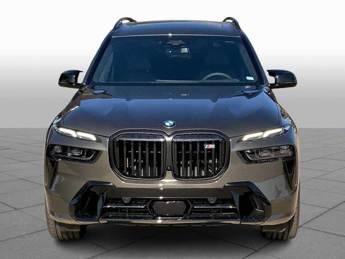 New 2026 BMW X7 M60i image 3