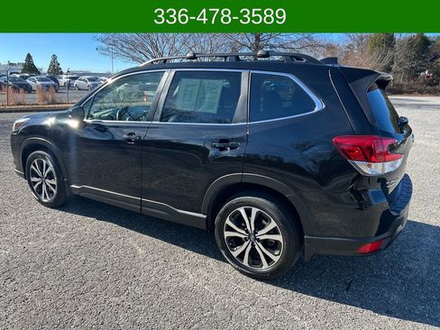 Used 2023 Subaru Forester Limited image 3