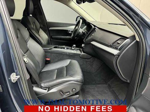 Used 2023 Volvo XC90 B5 Core w/ Protection Package Premier image 21