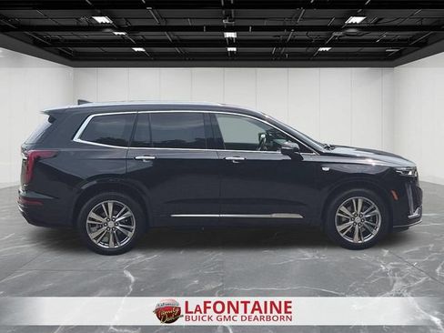 Used 2025 Cadillac XT6 Premium Luxury w/ LPO, Floor Liner Package AWD/4WD image 7