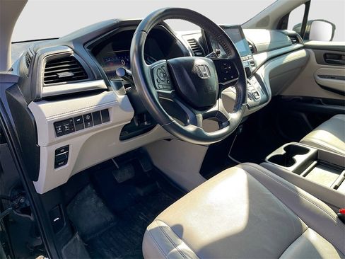 Used 2022 Honda Odyssey EX-L image 9