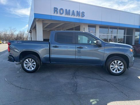 Used 2024 Chevrolet Silverado 1500 Custom w/ LPO, Dark Essentials Package image 2