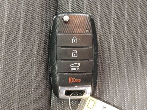 Used 2017 Kia Forte LX w/ LX Popular Package image 32