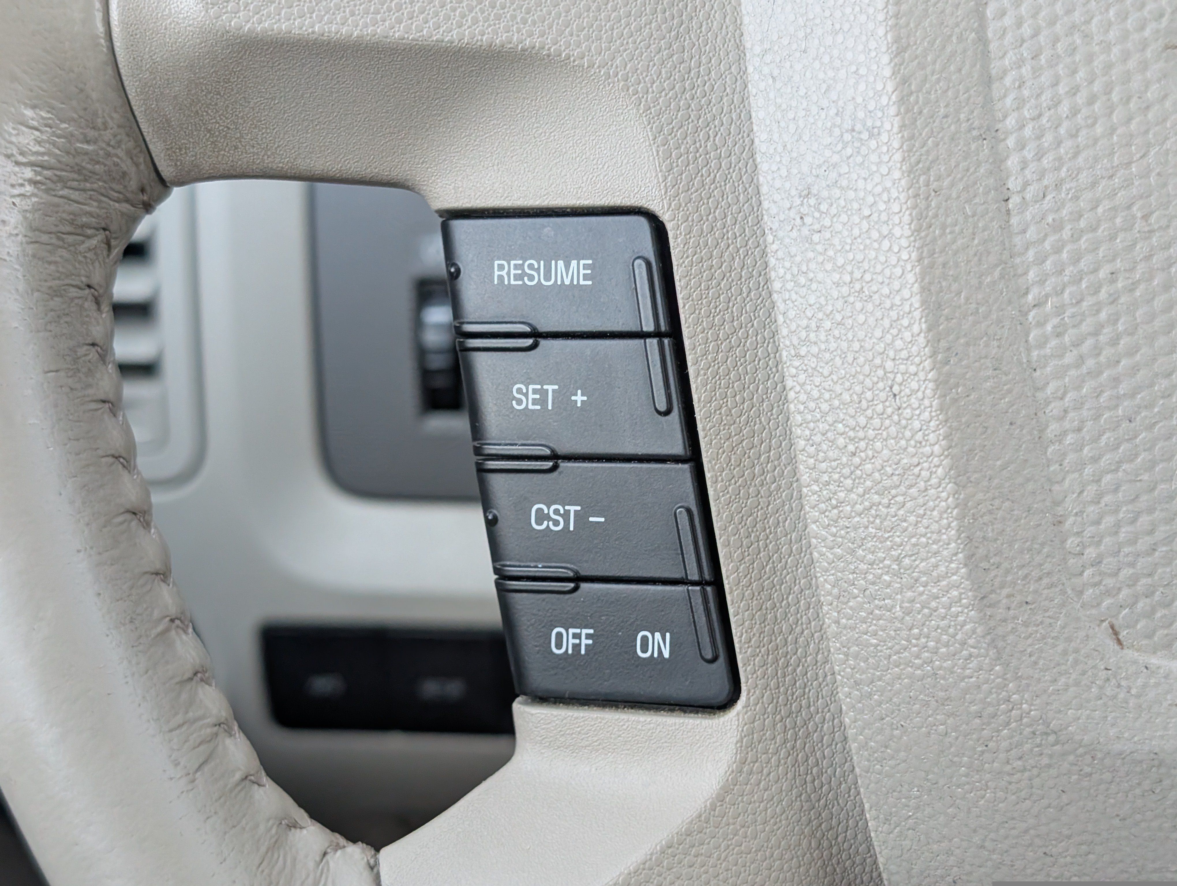Used 2008 Ford Escape XLT FWD image 15