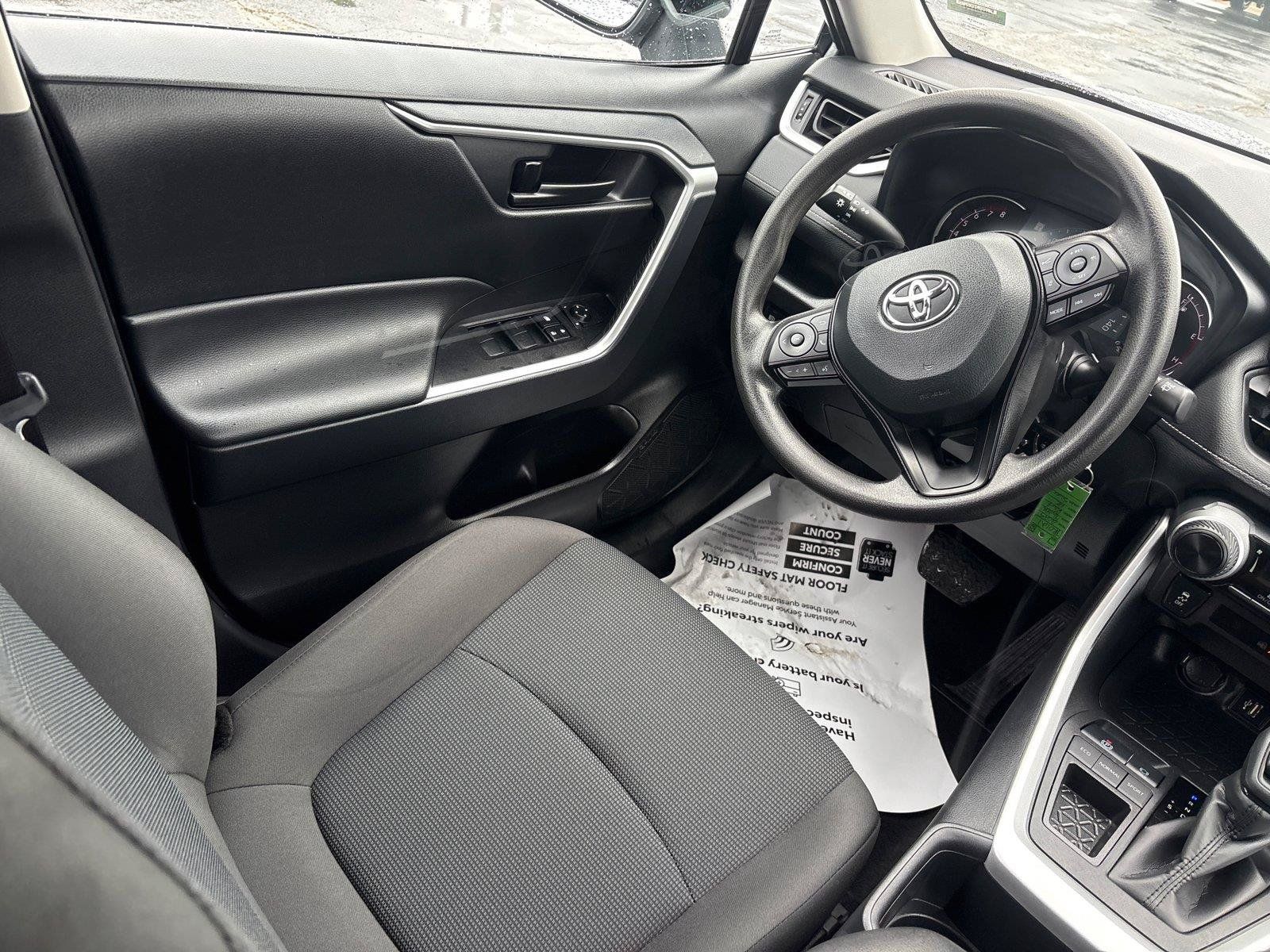 Used 2025 Toyota RAV4 LE FWD image 16