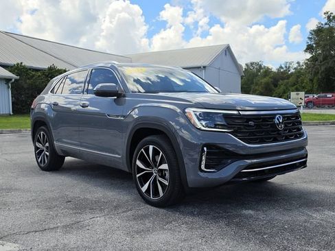 Used 2024 Volkswagen Atlas Cross Sport SEL Premium R-Line AWD/4WD image 2