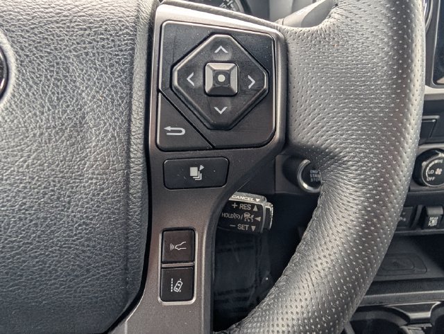 Used 2019 Toyota Tacoma TRD Sport w/ Technology Package RWD image 19