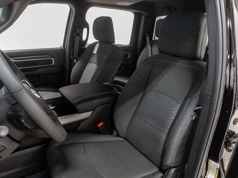 New 2026 RAM 3500 Big Horn AWD/4WD image 12