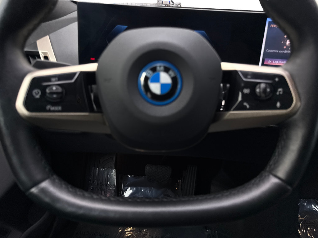 Used 2024 BMW iX xDrive50 w/ Premium Package AWD/4WD image 58