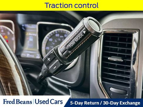 Used 2017 Nissan Titan Platinum Reserve AWD/4WD image 22