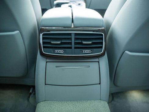 Used 2018 Audi A8 L 4.0T image 21