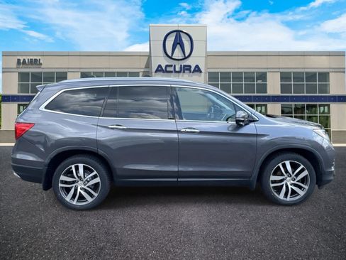 Used 2016 Honda Pilot Touring image 6